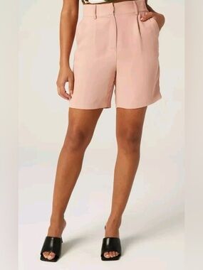 Lita by Ciara High-Rise Tailored Shorts in Soft Pink